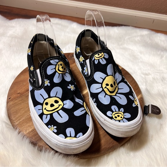 Vans Classic slip on Trippy Grin Floral Black Size 8 Men’s - Picture 1 of 13
